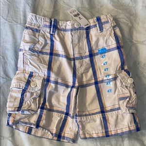 NWT Children’s Place Khaki Cargo Shorts, sz. 4T